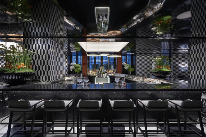 Mandarin Bar & Bistrot image 1