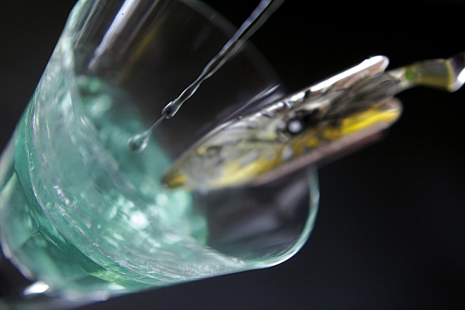 UK absinthe craze - Vimarsana News