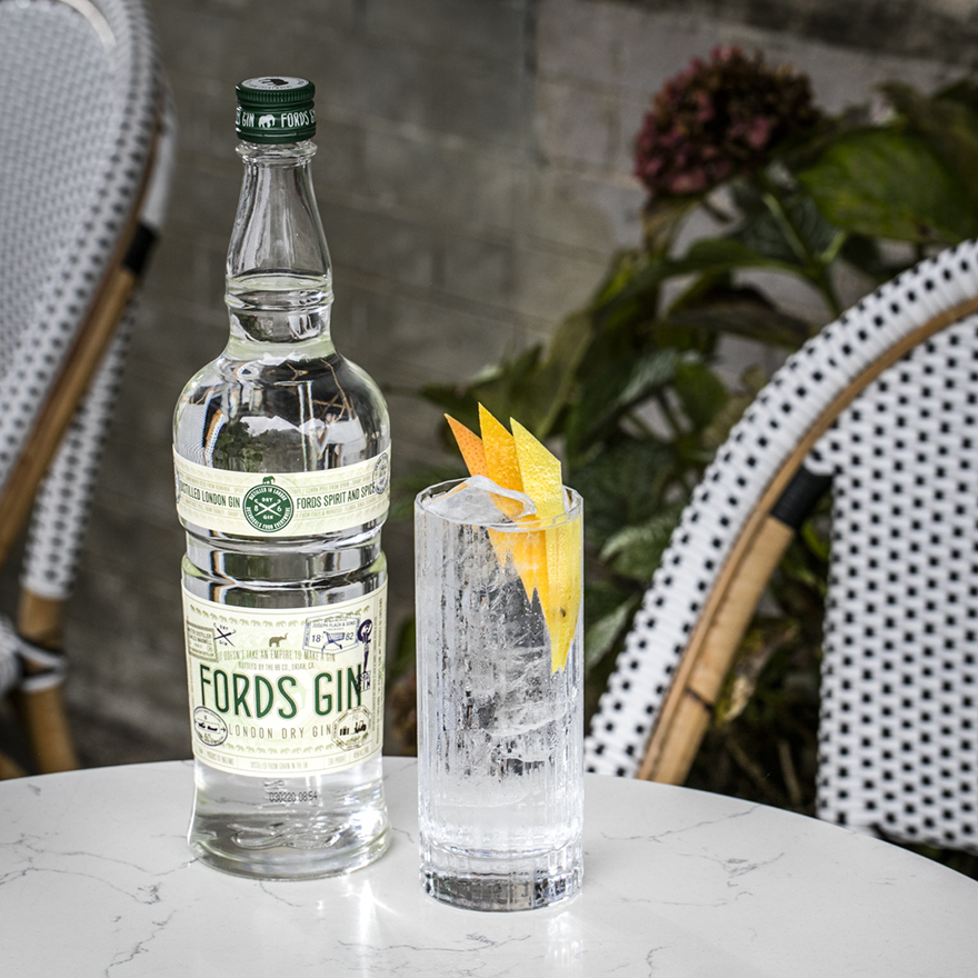 How to Make the Best Gin & Tonic image