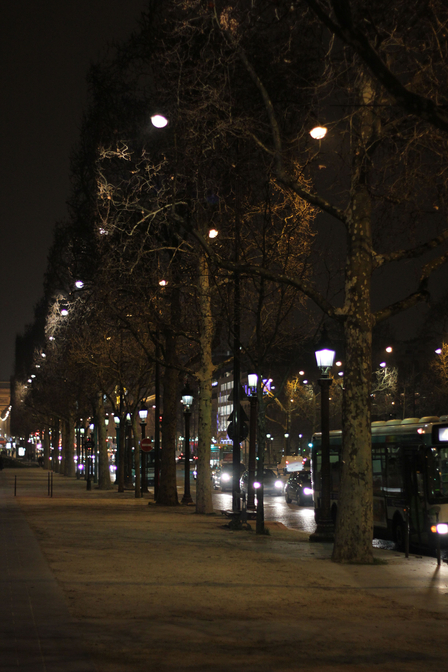 Paris finally embraces the mixed drink image 5