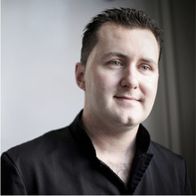 Alex Kratena image