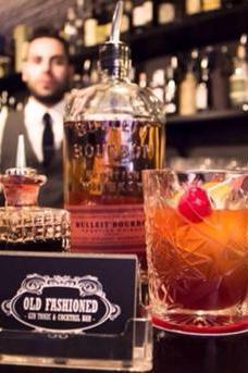 Old Fashioned Bar image 7