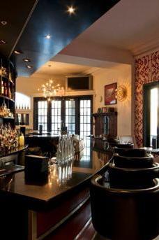 Uva Wine and Cocktail Bar image 1